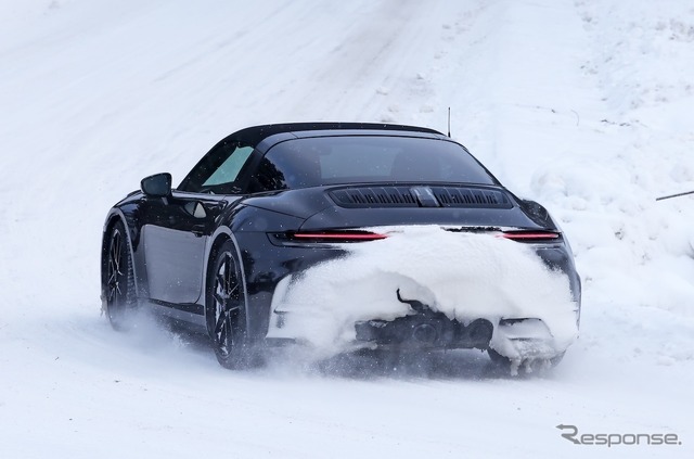 ポルシェ 911タルガ 改良新型プロトタイプ（スクープ写真）