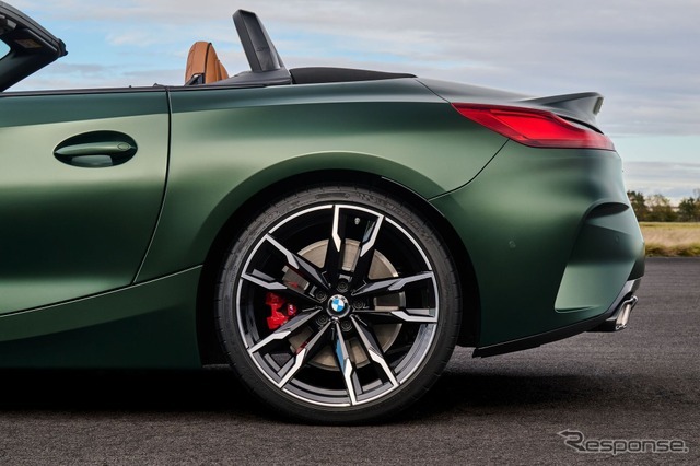 BMW Z4 M40i の「Handschalter」パッケージ