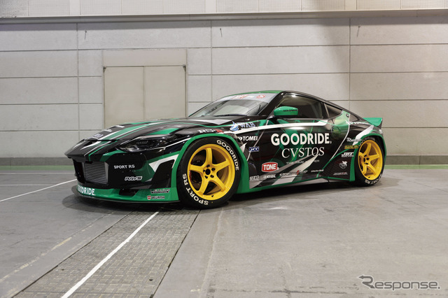 gramLIGHTS「57CR 2324 LIMITED EDITION」× GOODRIDE フェアレディ『Z』