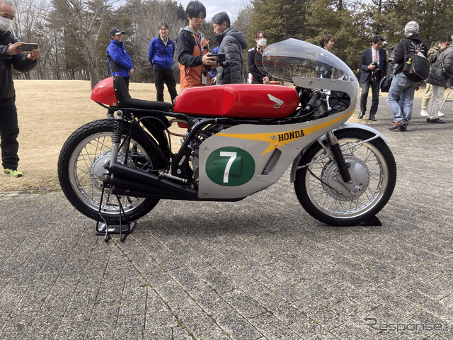 ホンダ RC166