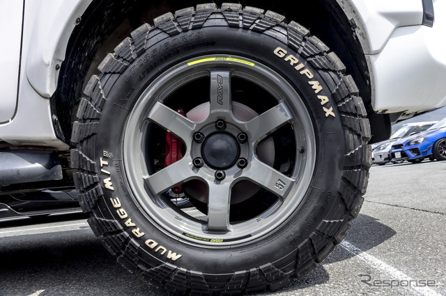 トヨタ GRハイラックス×グラムライツ57DR-X 2122 Limited Edition　285/60R18