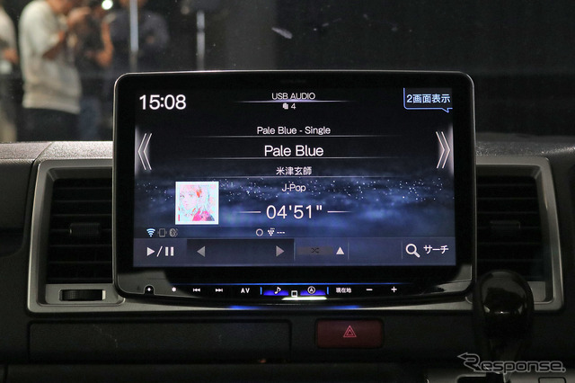 アルパイン新製品発表会…ハイエース