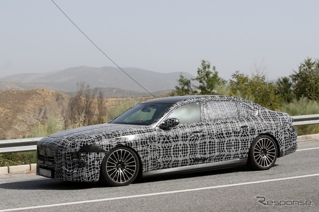 BMW 7シリーズ 改良新型のプロトタイプ