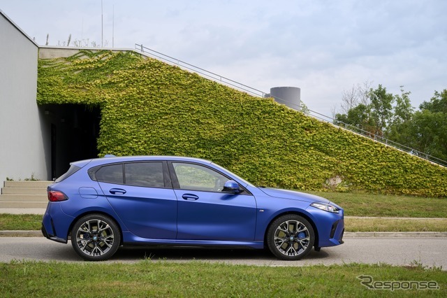 BMW 1シリーズ 新型（120）