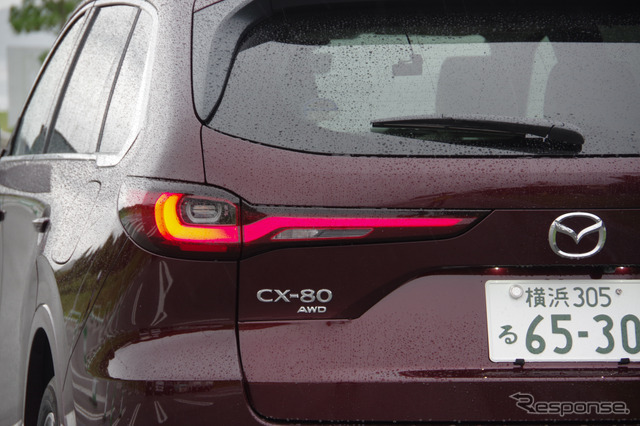 マツダ CX-80 PHEV（プレミアムモダン）