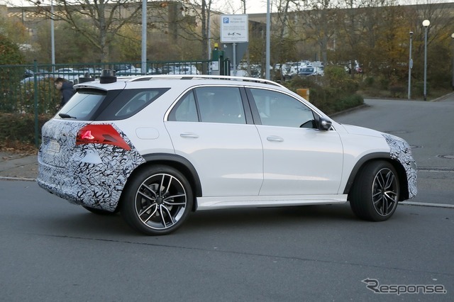 メルセデスベンツ GLE 改良新型のプロトタイプ