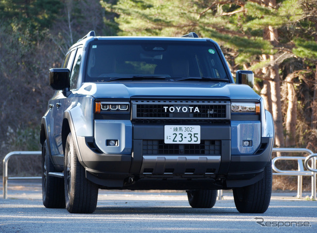 トヨタ ランドクルーザー250 ZX