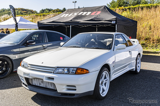 NISSAN スカイラインGT-R