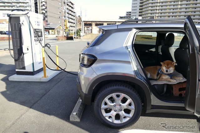 ジープ アベンジャー アティテュード（JEEP Avenger Altitude）