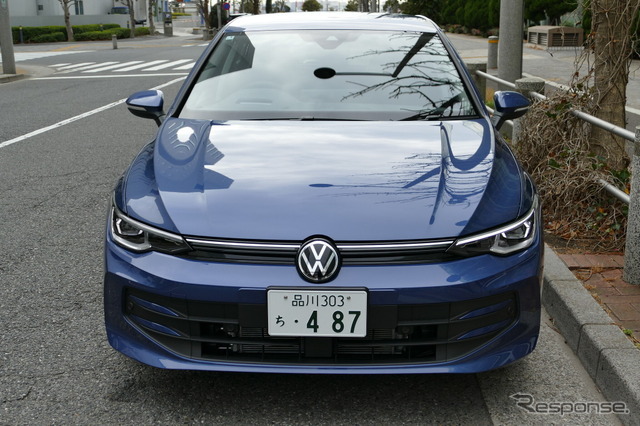 VW ゴルフ eTSI Active