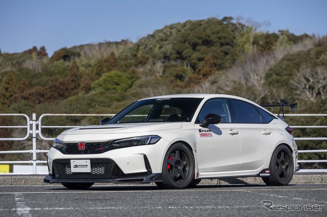 SPOON × HONDA CIVIC Type R