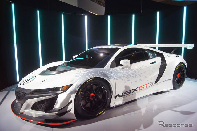 新型アキュラ（ホンダ）NSX GT3（ニューヨークモーターショー16）