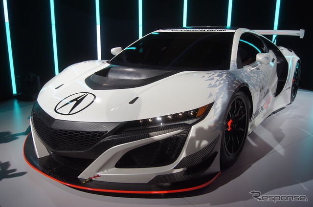 新型アキュラ（ホンダ）NSX GT3（ニューヨークモーターショー16）