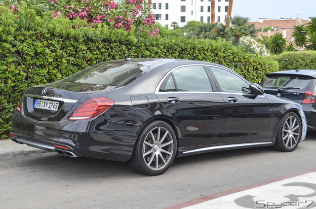 メルセデス　AMG S63 　セダン　スクープ写真