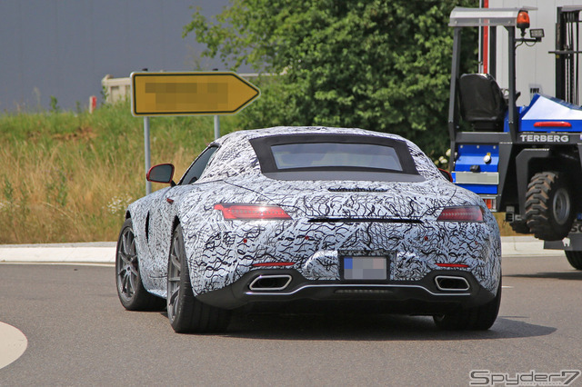 メルセデス AMG GT ロードスター　スクープ写真